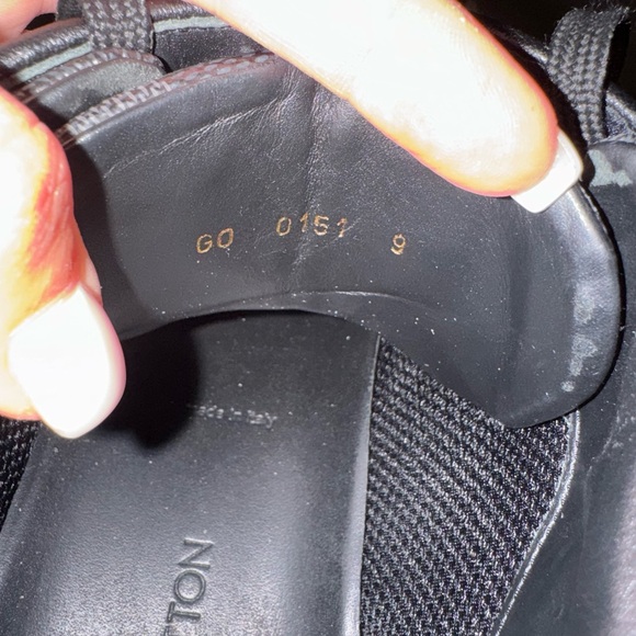 Louis Vuitton men’s sneakers - Picture 4 of 4